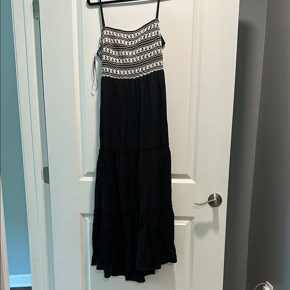 Elegant Black Maxi Dress
